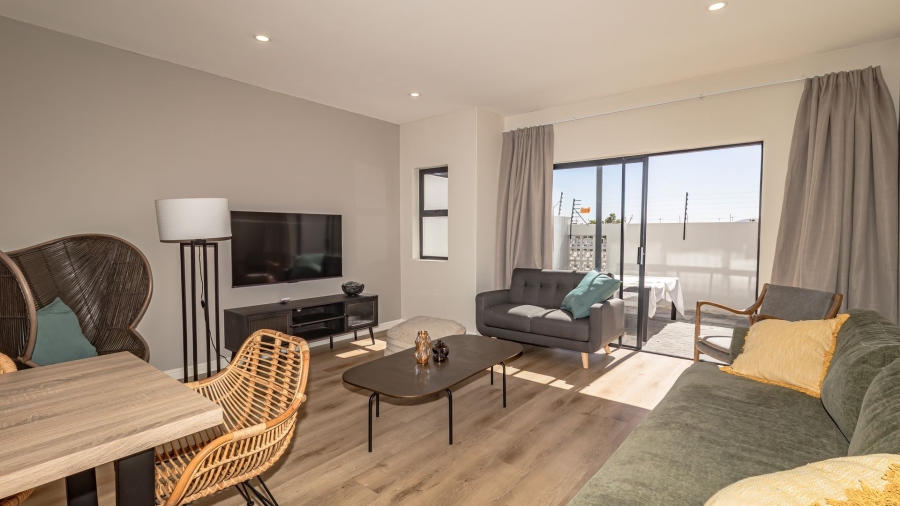 To Let 4 Bedroom Property for Rent in Sandown Western Cape